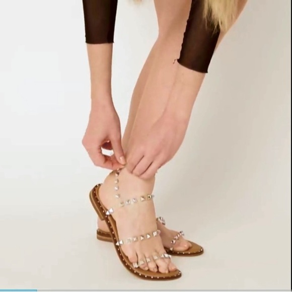 Steve Madden Tan Sandals with Silver Studs - Picture 1 of 13